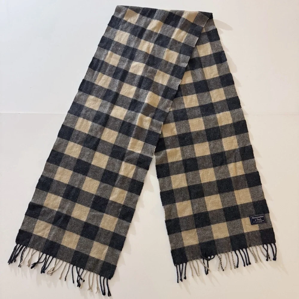 Abercrombie & Fitch Check Scarf